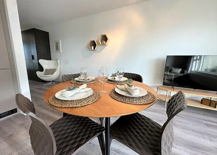Selfoss Apartment - Stylish & Modern
