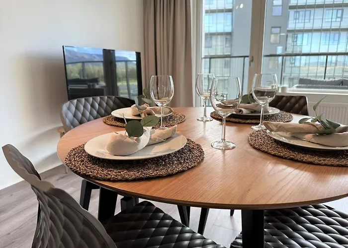 Selfoss Apartment - Stylish & Modern