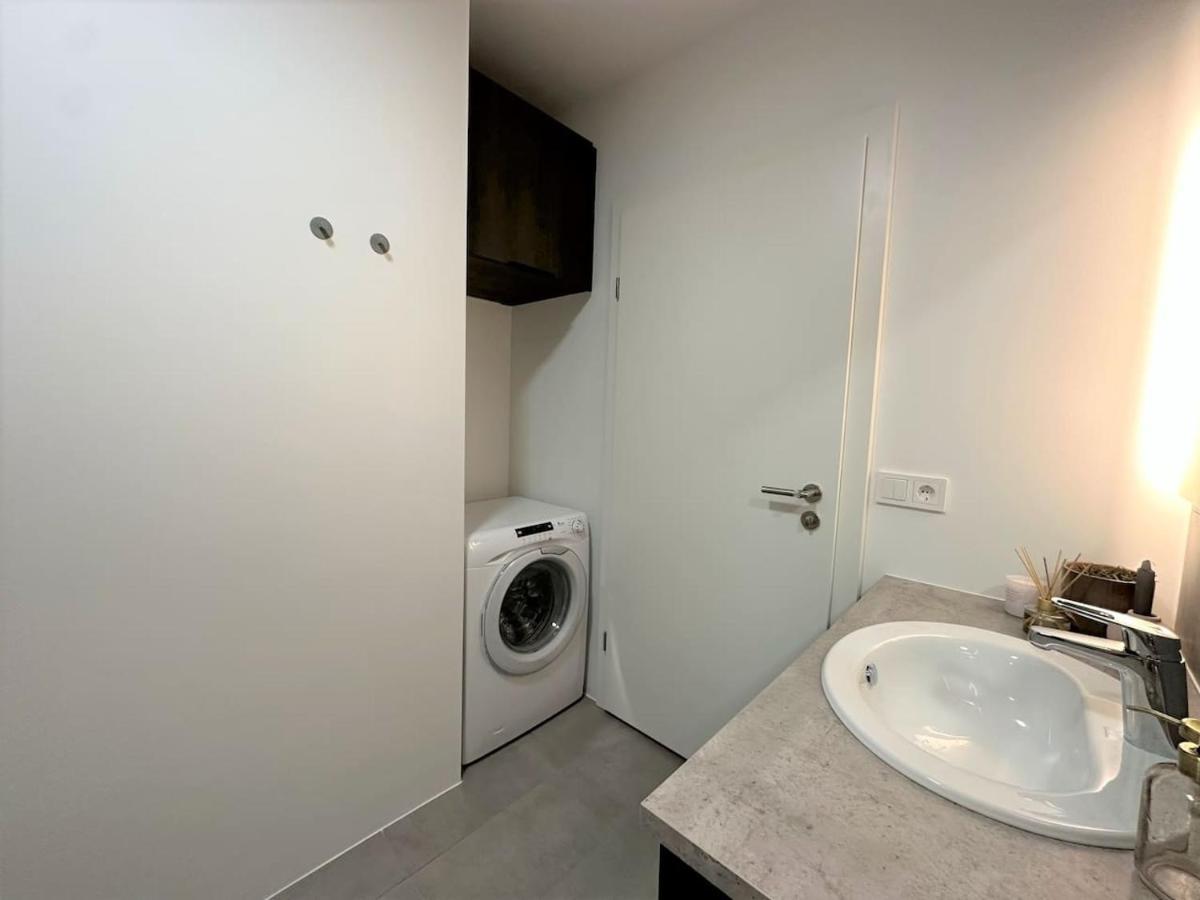 - Stylish & Modern Selfoss